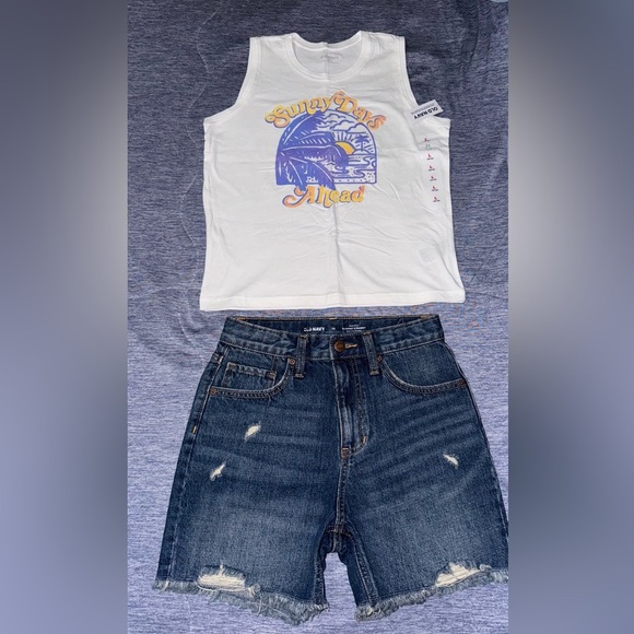 Old Navy White Tee with Graphic and Dark Blue Denim Shorts - Picture 1 of 4